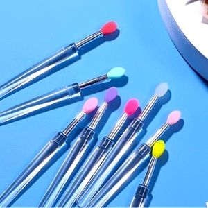 Set of 6 Silicone lip brushes
